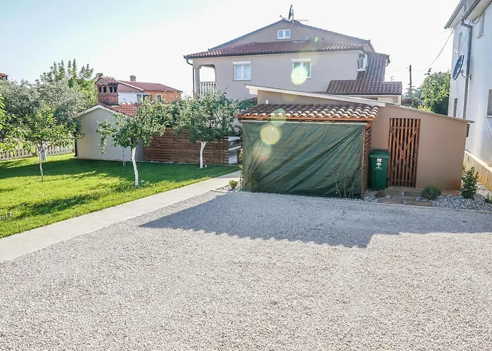 Dalibor 1870 Apartman *