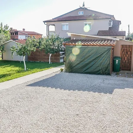 Dalibor 1870 Apartamento *