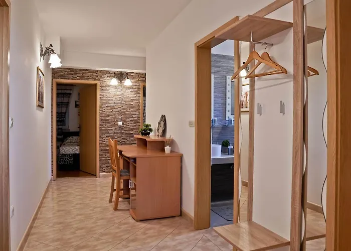 Διαμέρισμα Dalibor 1870 *