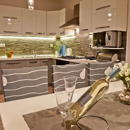 Dalibor 1870 Apartman *