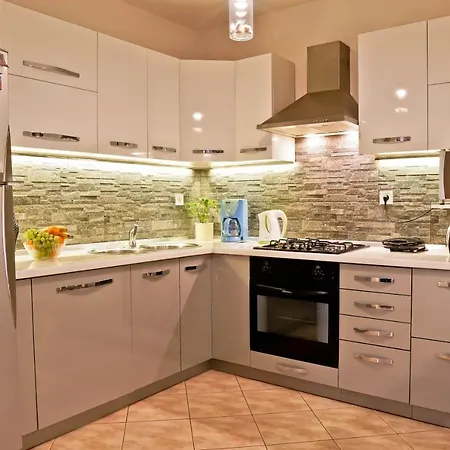 Dalibor 1870 * Póla