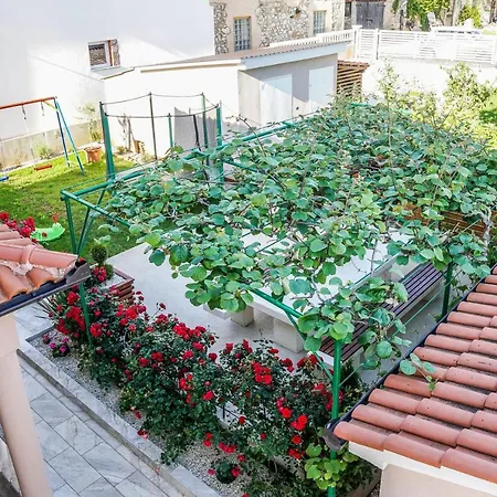 Apartman Dalibor 1870 Póla